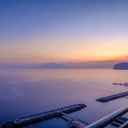 Imperial Tramontano Hotel 4*