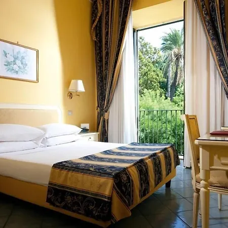 Imperial Tramontano Hotel 4*