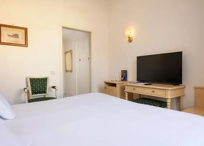 Отель Imperial Tramontano 4*