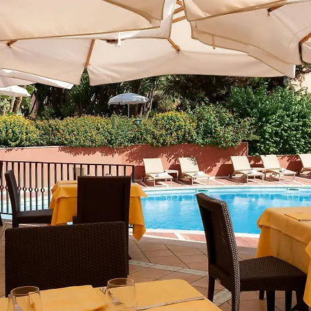 Hotel Imperial Tramontano 4*