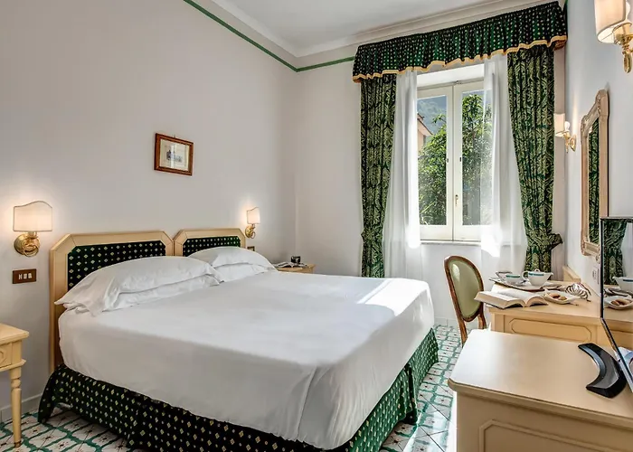 Imperial Tramontano 4* סורנטו