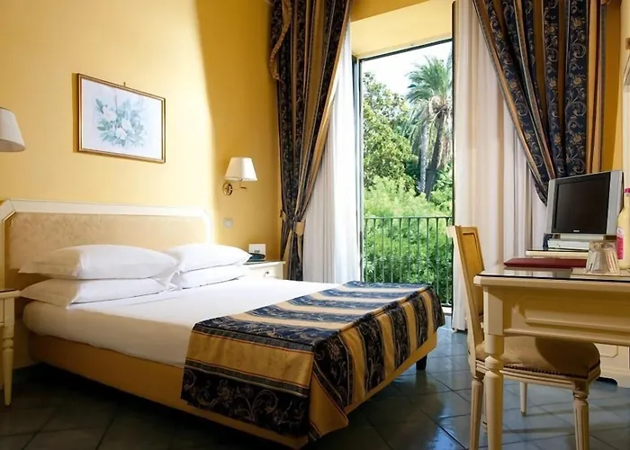 Imperial Tramontano Hotel 4*