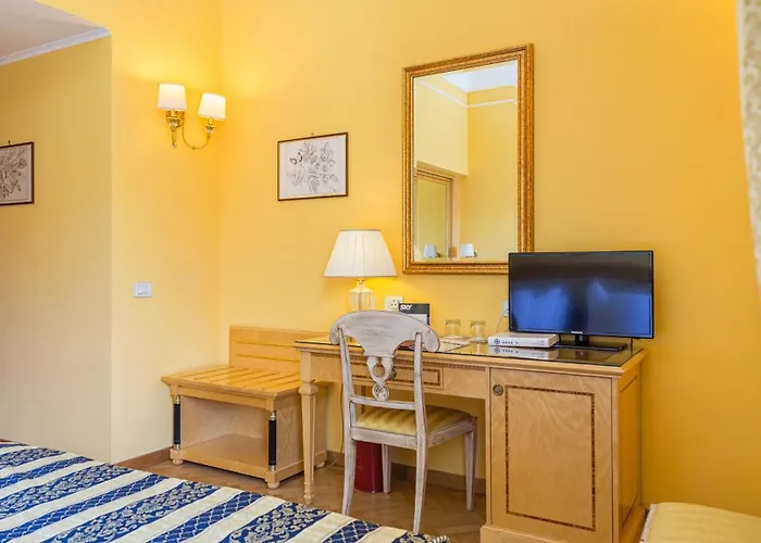 Imperial Tramontano Hotel 4*